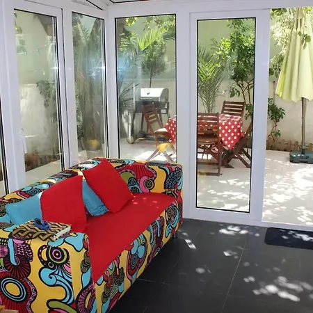 Apartment Casa Do Meio, Patio House