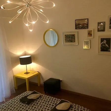 Apartment Casa Do Meio, Patio House *